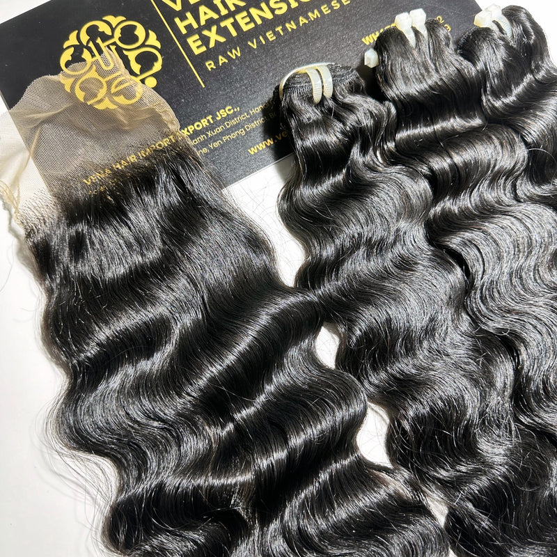 4x4/5x5 Ultra HD Lace Closure – Wavy Vietnamese Hair Extensions Natural Black